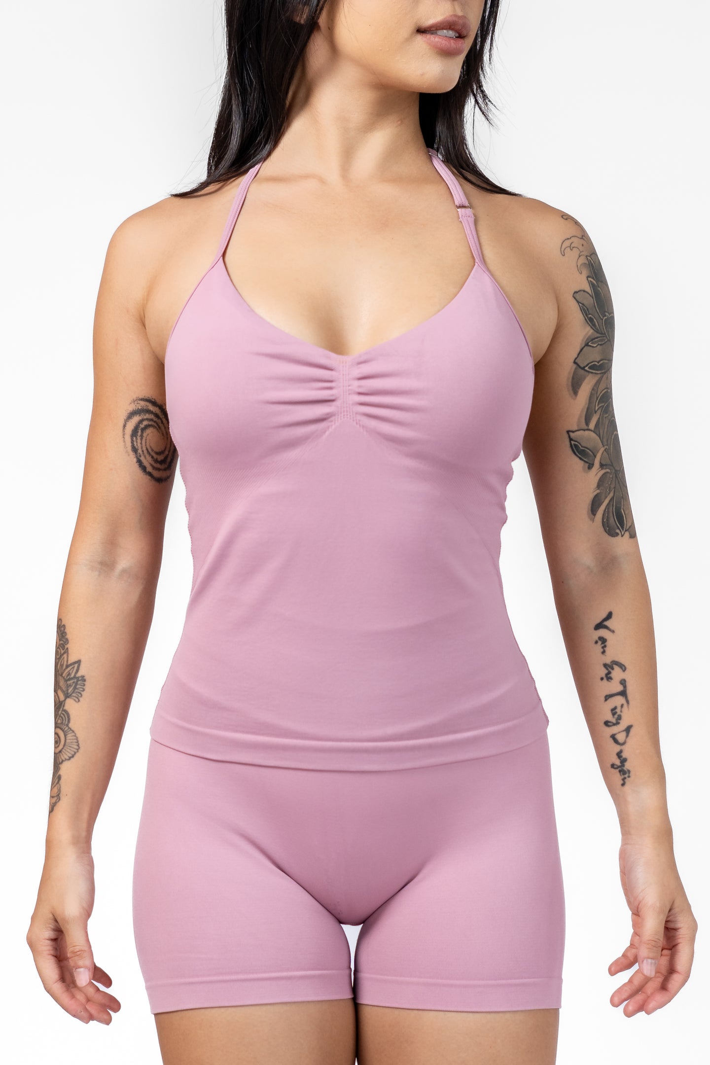 Contour Halter (áo yếm)