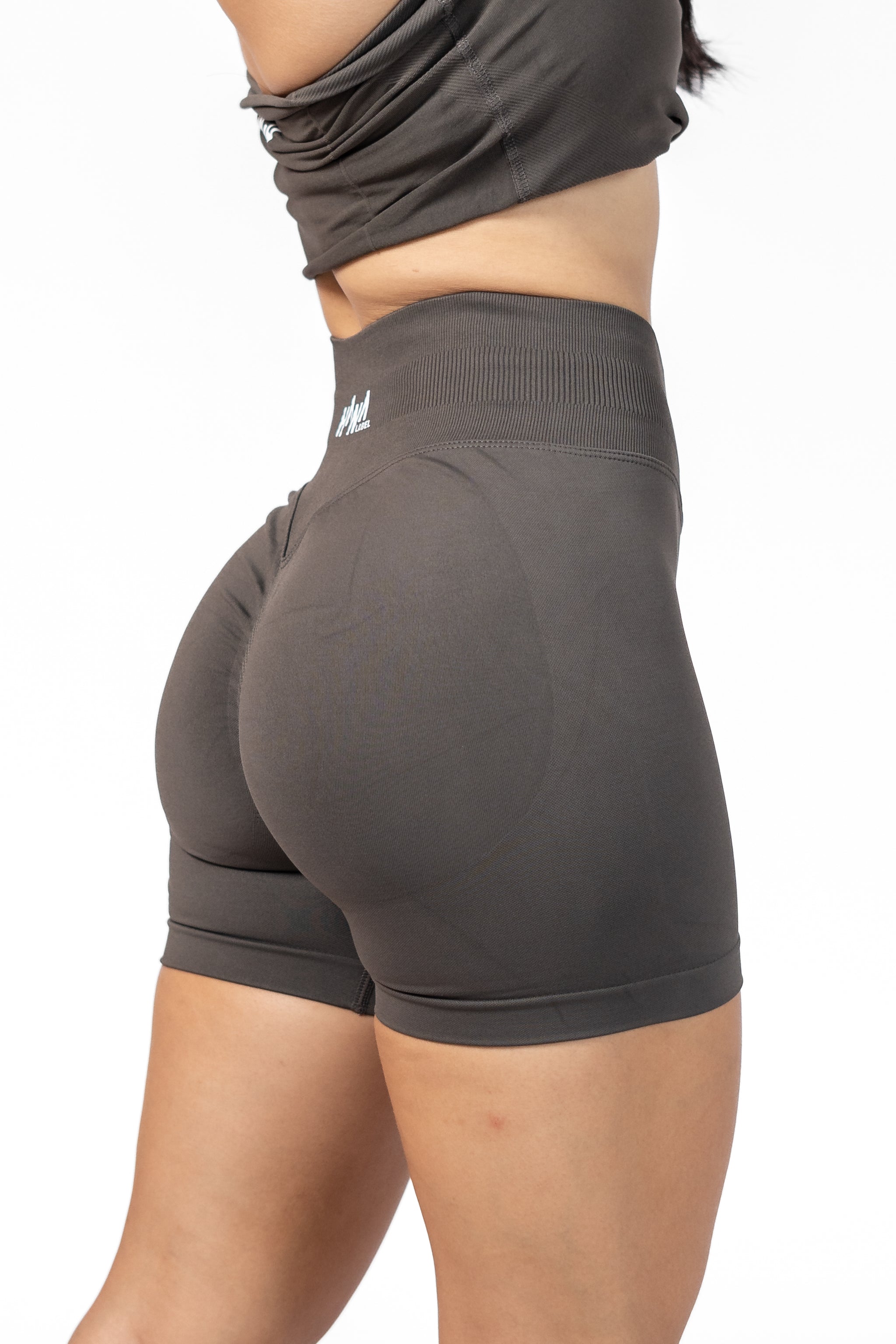 Contour Shorts