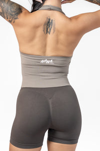 Aura Halter (áo yếm)