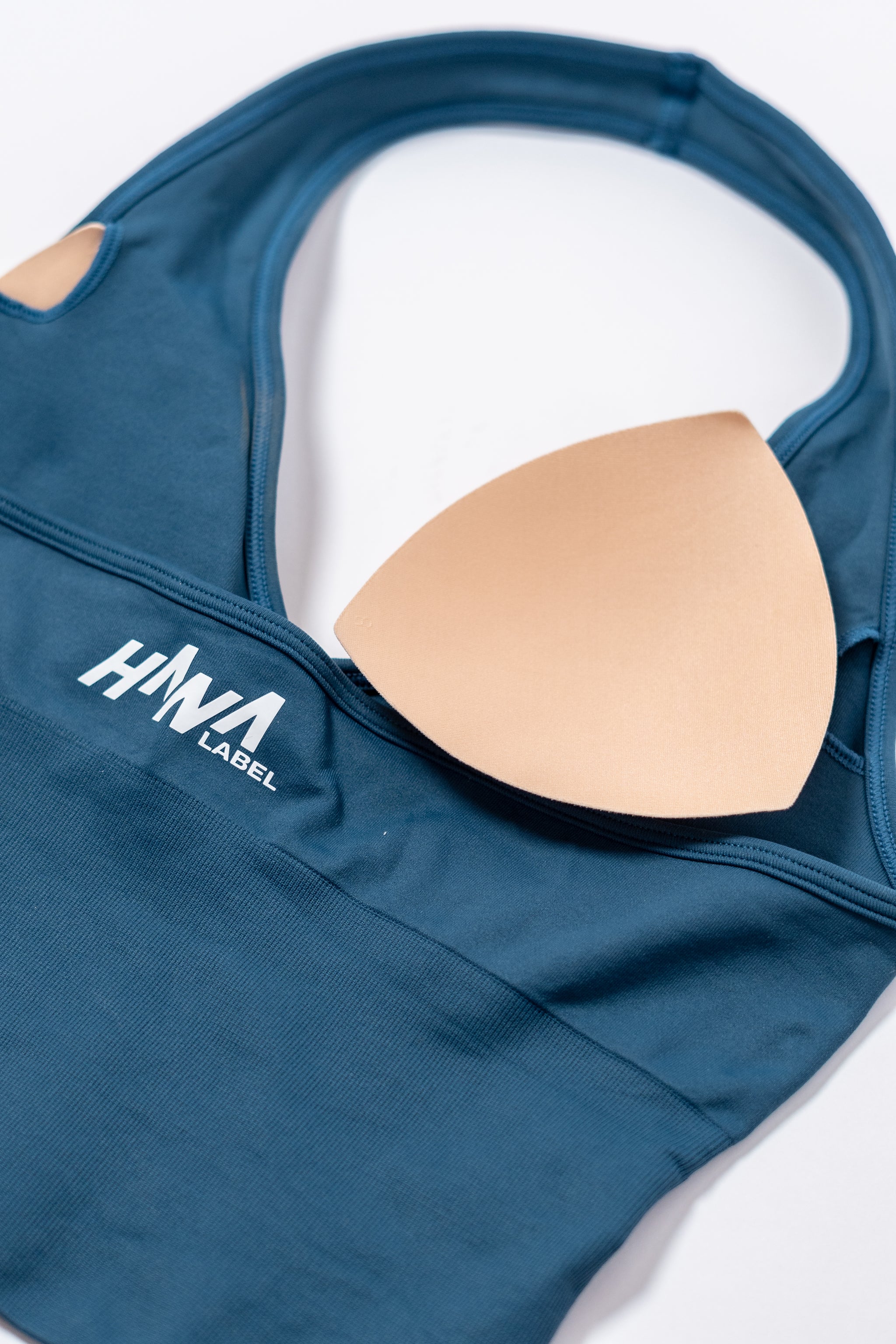 Aura Halter (áo yếm)