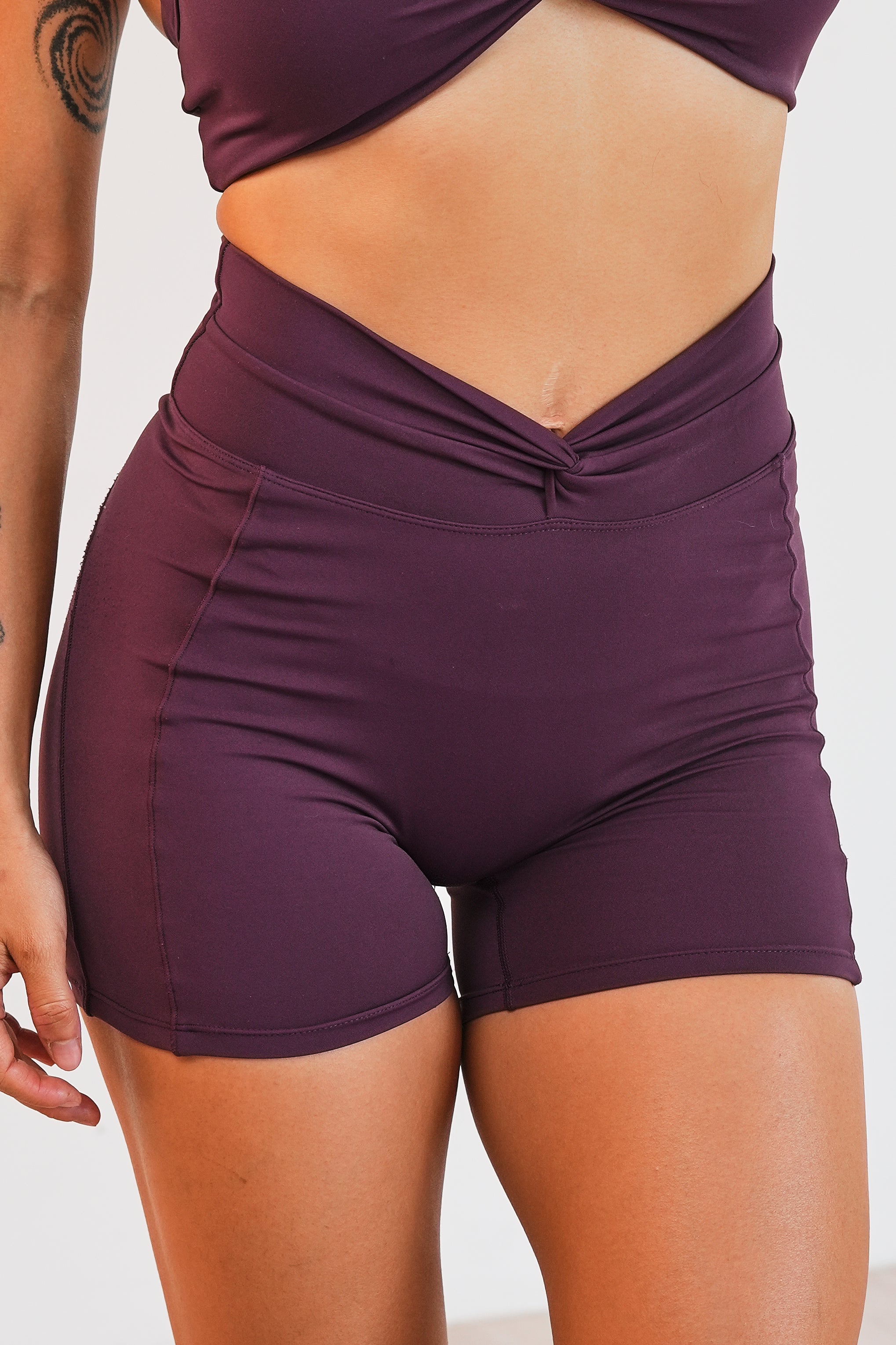 Femme Shorts (quần ngắn)