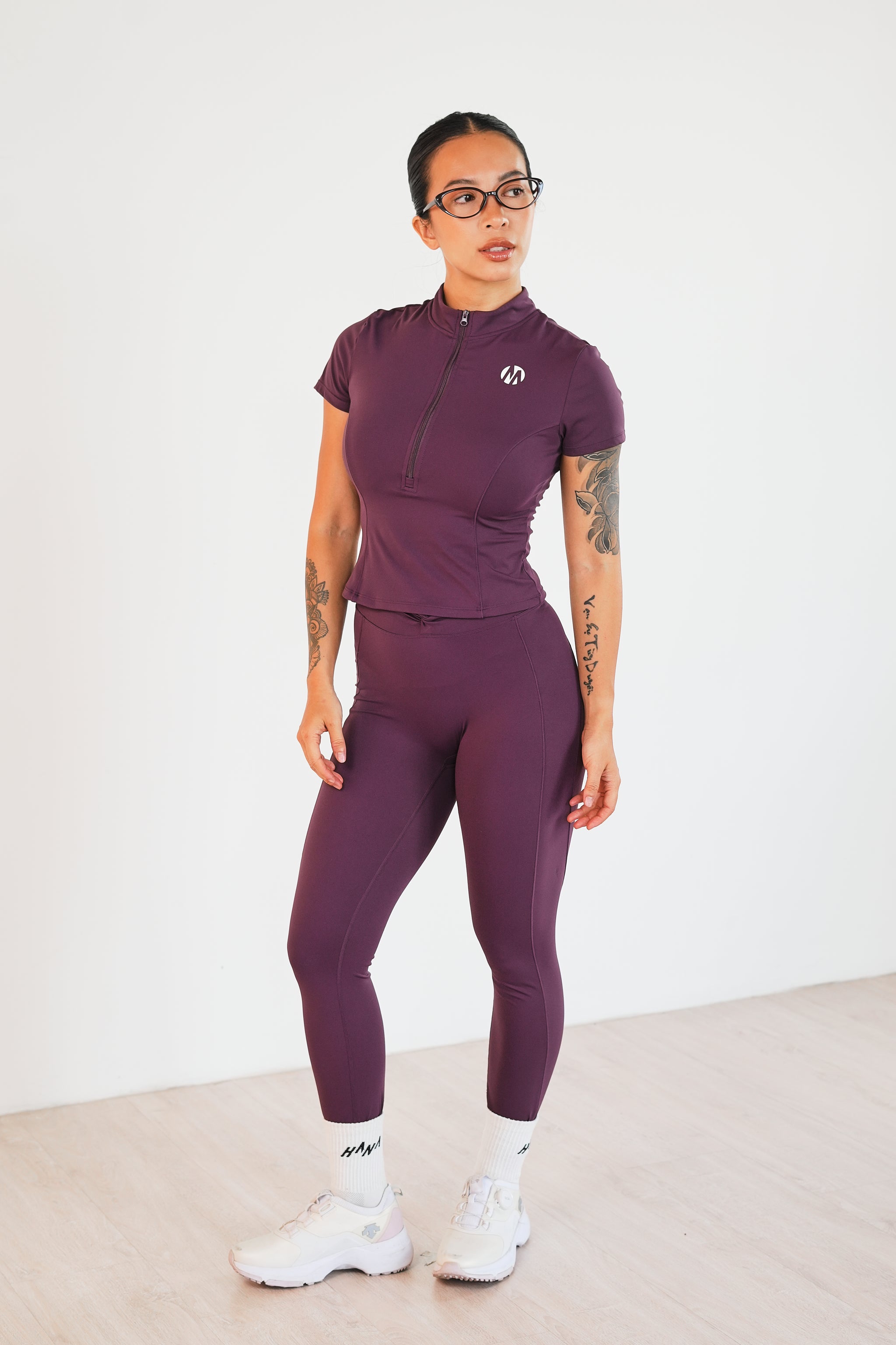 Femme T-shirt (áo cộc tay)