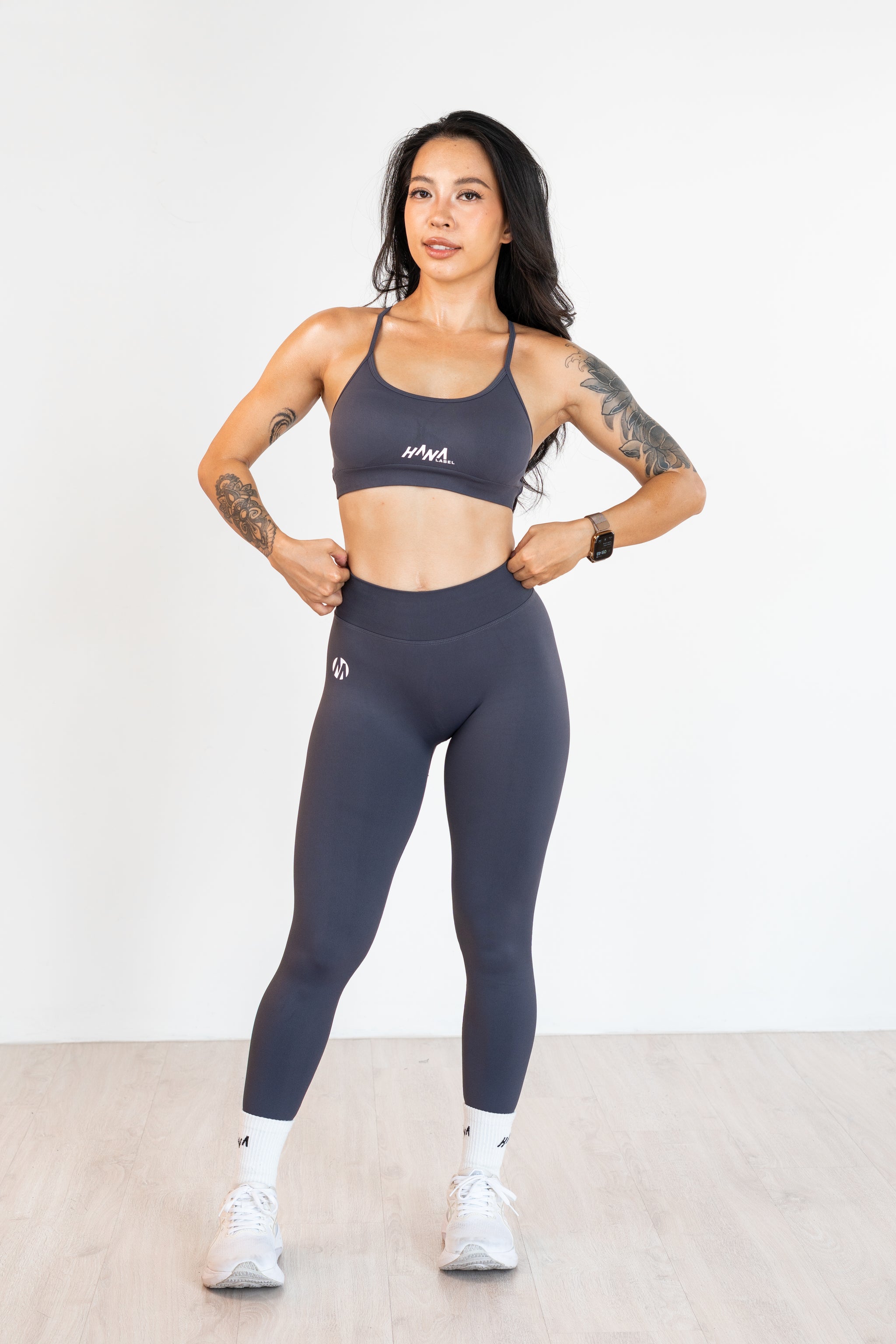 Essential Bra (áo ngực)