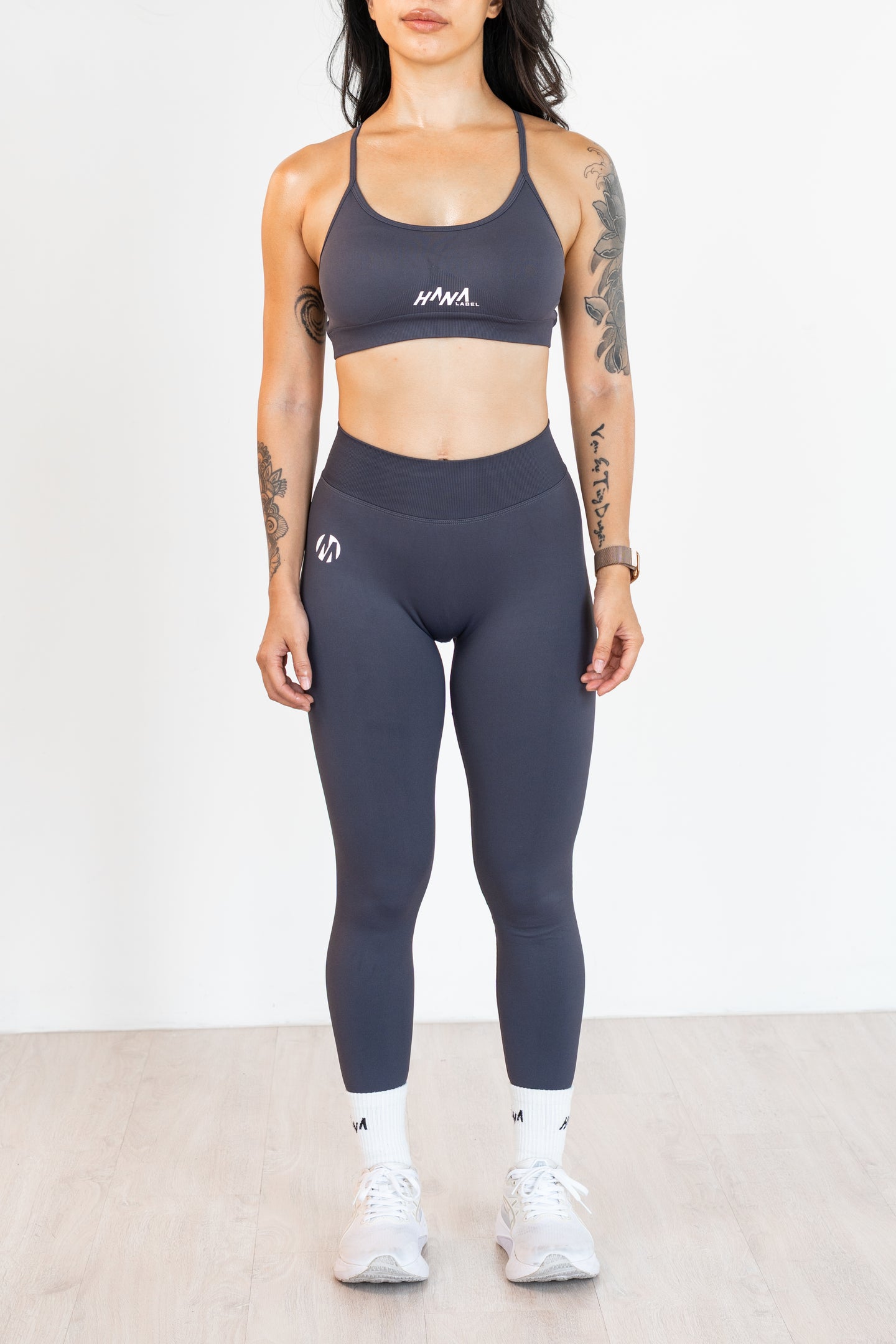 Essential Legging (quần dài)