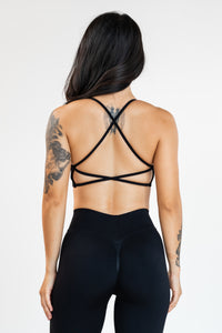 Essential Bra (áo ngực)