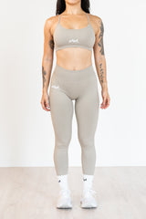 Essential Legging (quần dài)