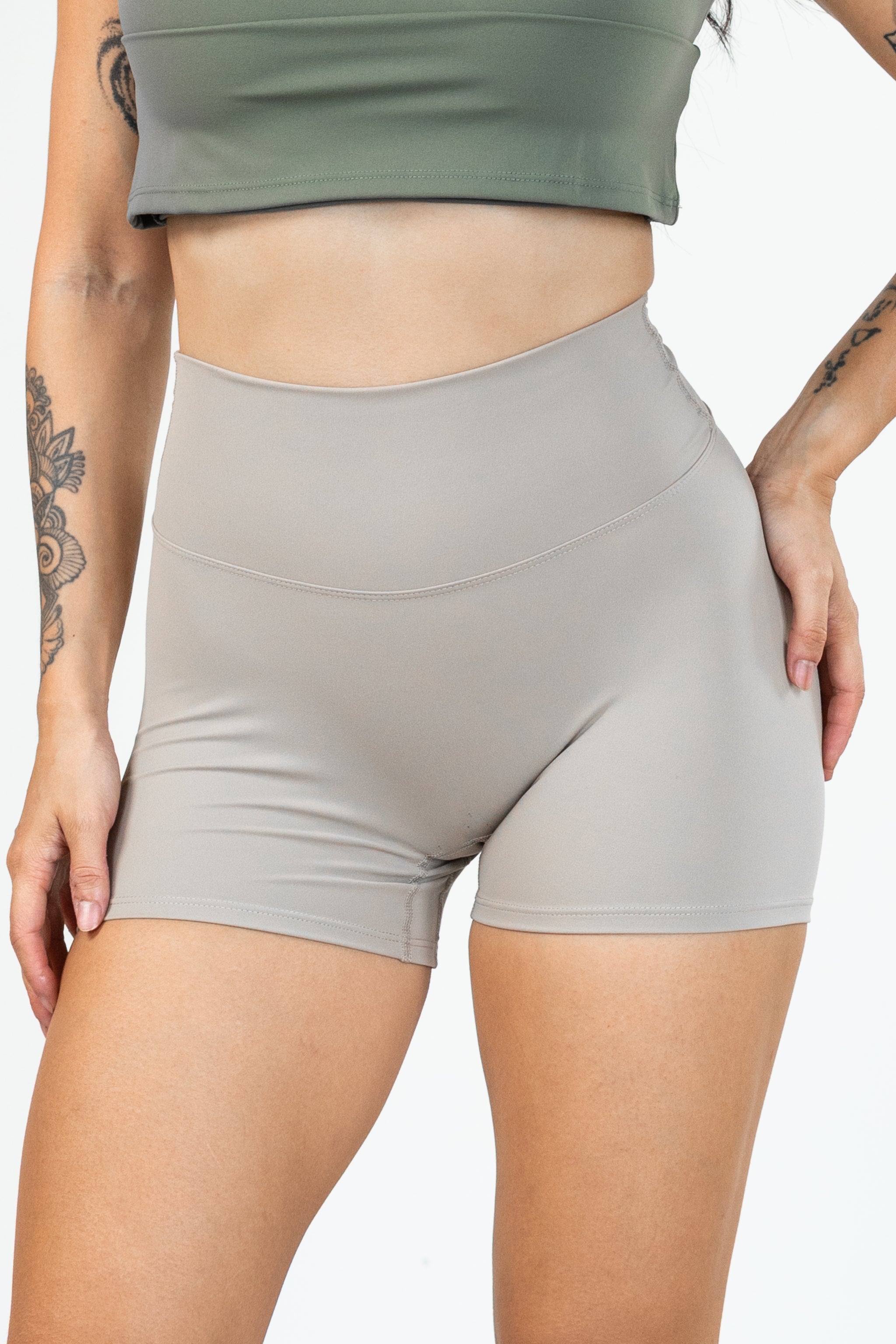 Everyday Short (quần ngắn)