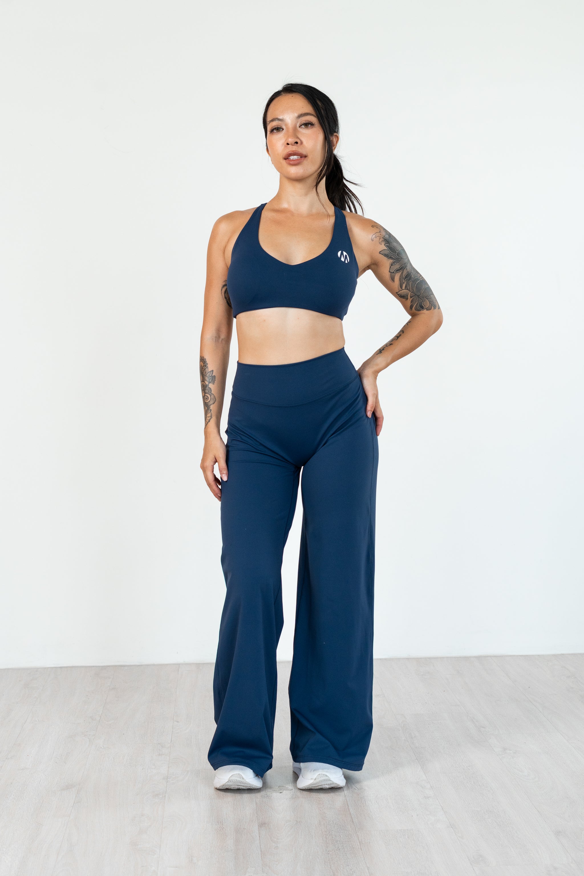 Muse Flare Pants (quần suông)