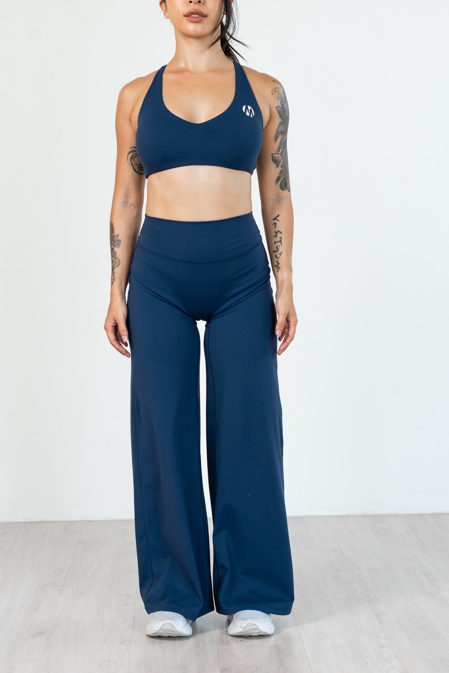 Muse Flare Pants (quần suông)