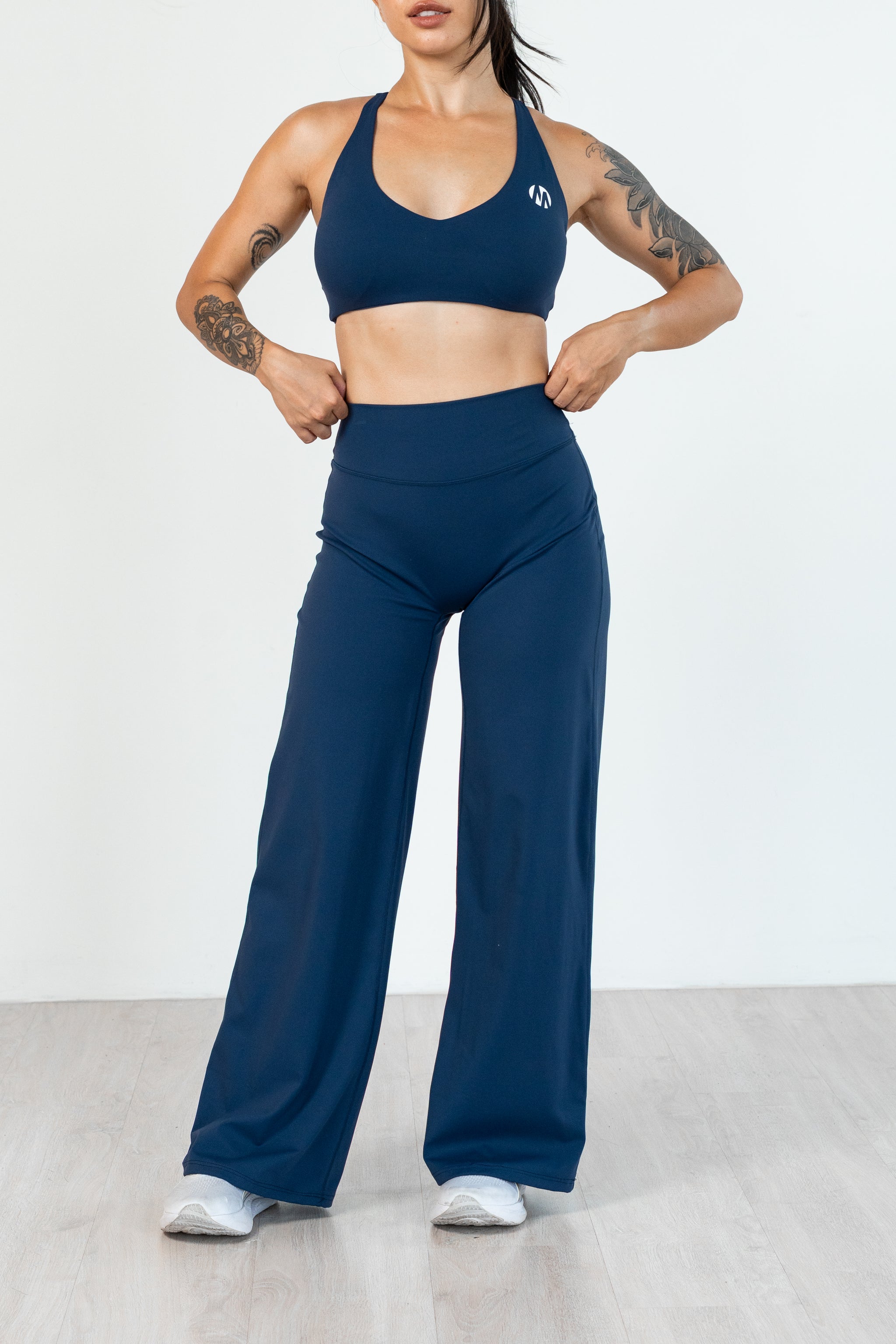 Muse Flare Pants (quần suông)