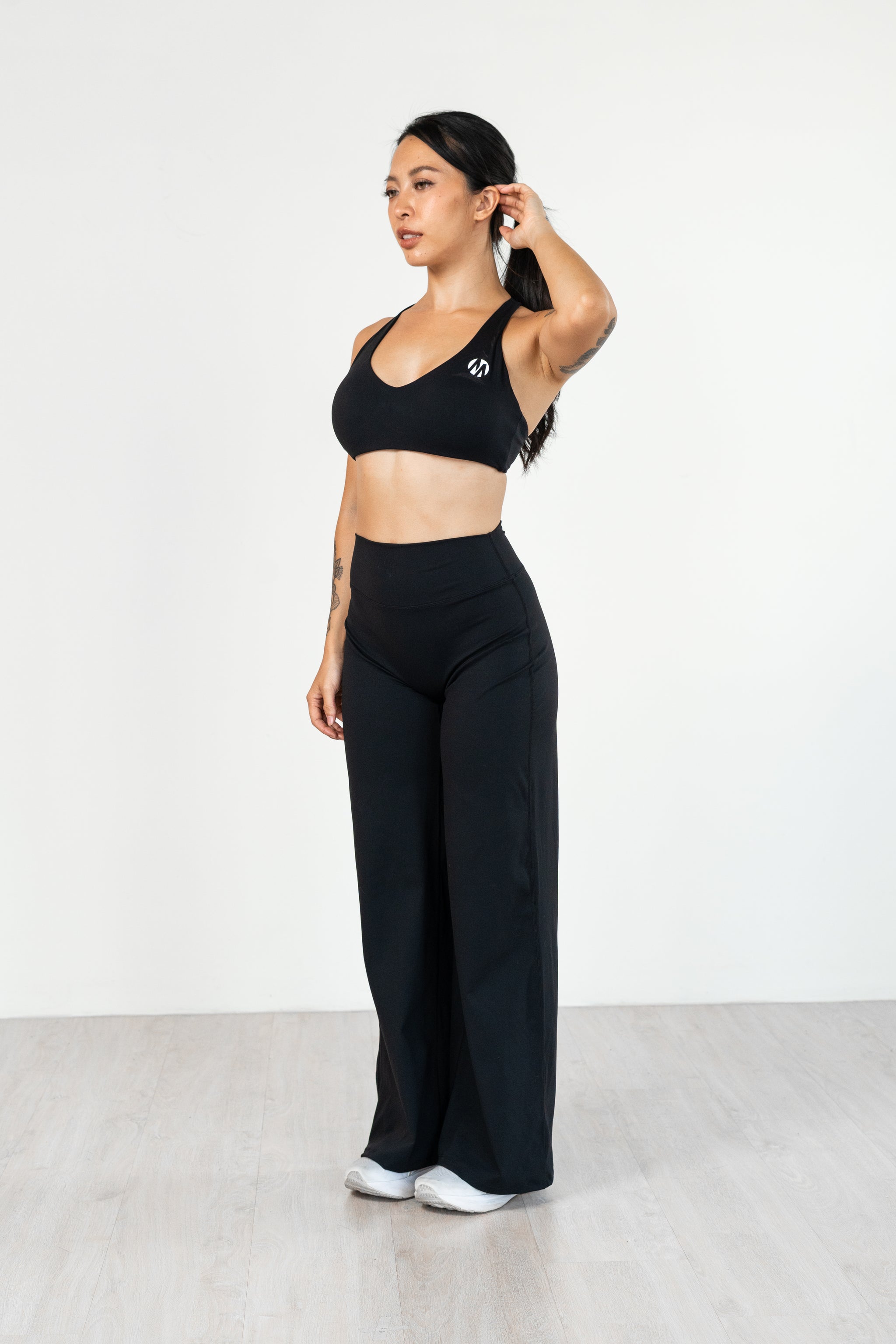 Muse Flare Pants (quần suông)